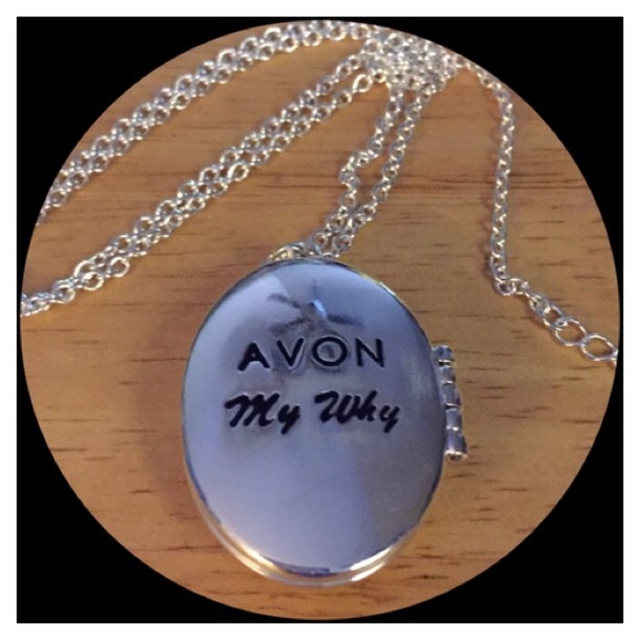 😎Oaktree Incentive Locket - Picture 2 of 6